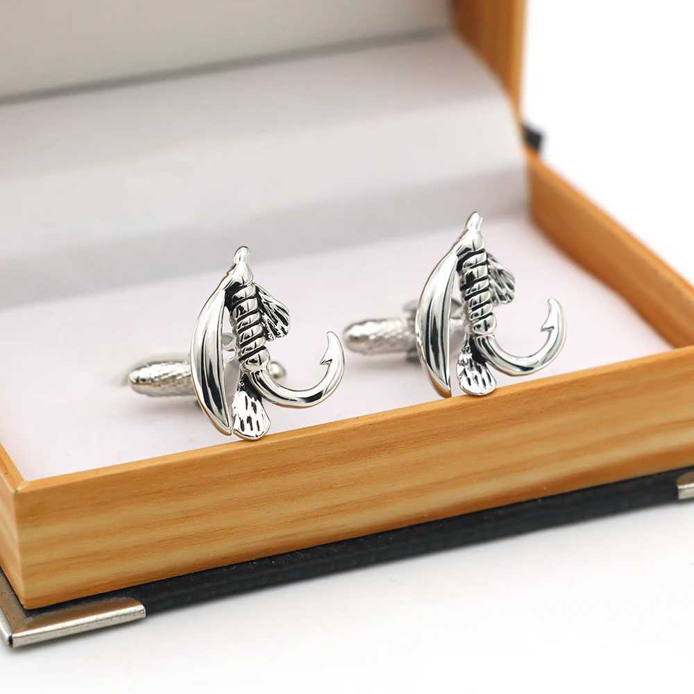 iGame Lure Fishhook Cuff Links Quality Brass Material Silver Color Cufflinks Wholesale Retail Gift For Fishing LoverXJ250614