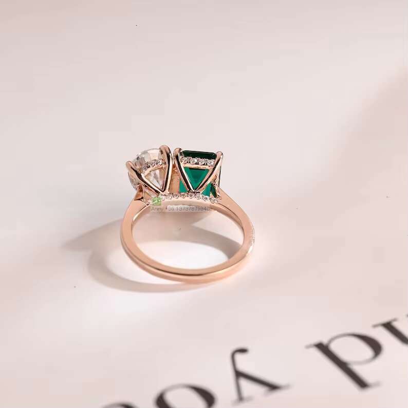 Custom Toi Et Moi 14K Rose Gold Lab Grown Emerald Pear Cut Clear Moissanite Engagement Ring Womens Double Stone Wedding Rings