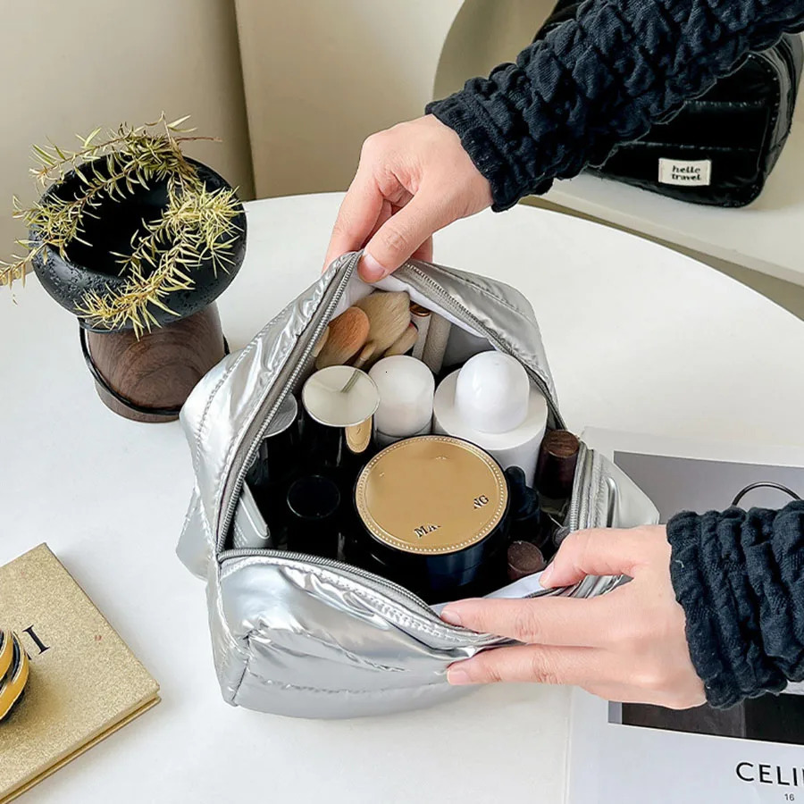 Large Capacity Makeup Bag Cosmetic Toiletry Washbag Portable Storage Travel Organizer 250614