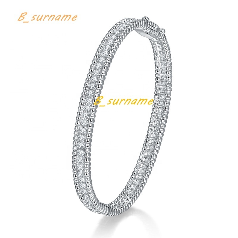 Fashion Bracelet Luxury Women 925 Silver Moissanite Bangle Elegant Moissanite Cluster Bracelet Moissanite Clover Bracelet Bangle
