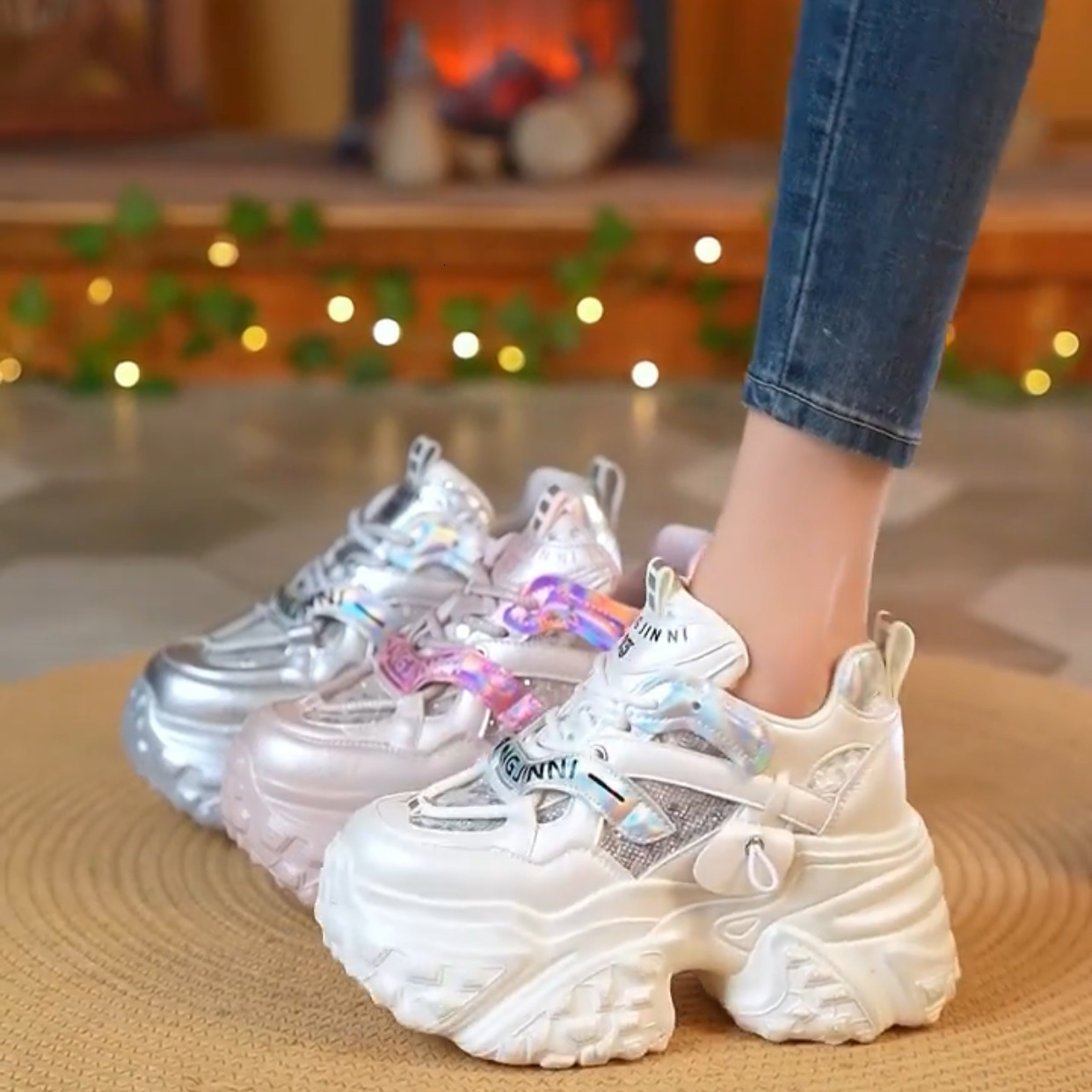 Petite Thick-Soled Height-Increasing Dad Sneakers 2025 Winter New Korean Fashion Sequin Casual Designer casual shoes High-Heeled Shoes for Women
