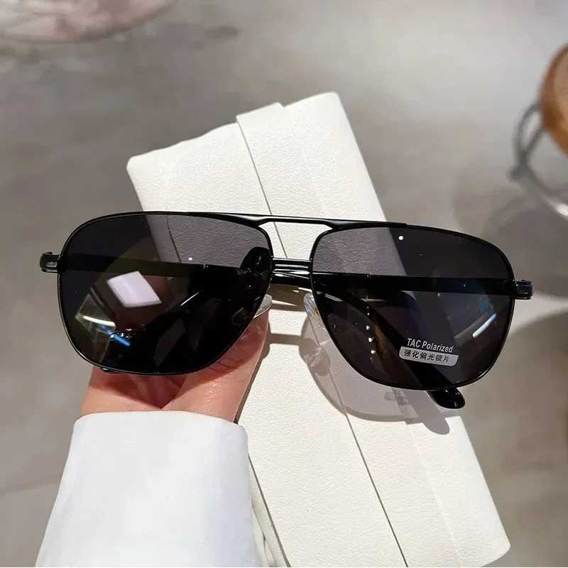 Vintage Pilot Polarized Sunglasses Men 2024 Fashion Driving Fishing Outdoor Trendy Photochromic Lens Sun Glasses For Female Z250614