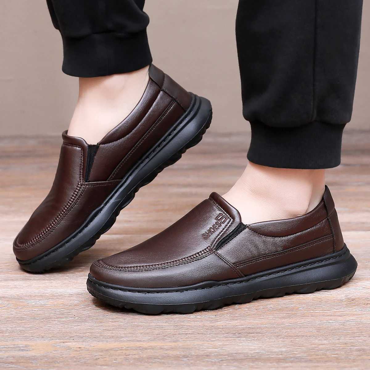 Mens casual shoes comfortable walking shoes simple and durable formal shoes e foot loafer mens shoes sneakers XJ250614