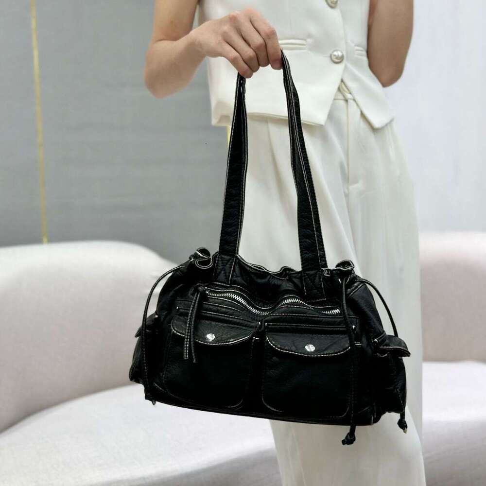 2025 New Women's Fashion Washed Vintage Shoulder Versatile Large Capacity Tote Bag