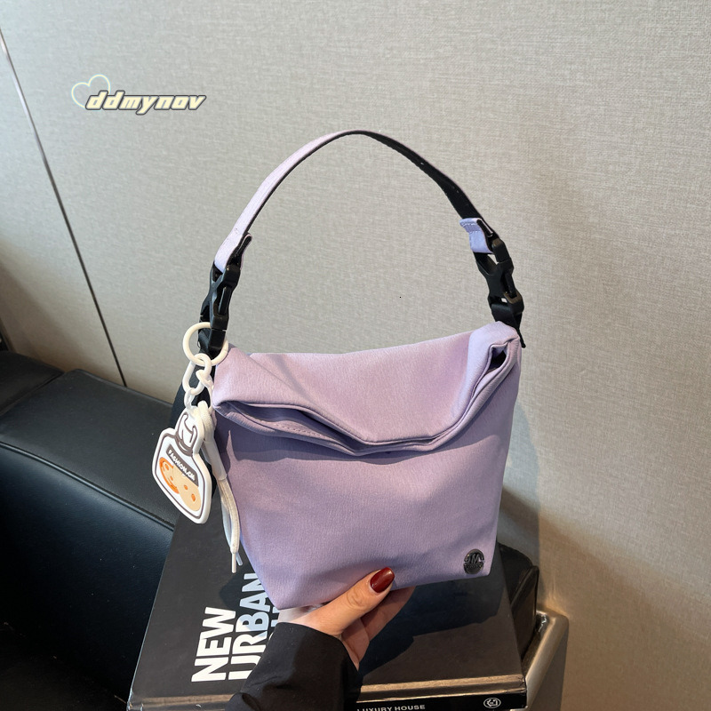 New 2025 Korean Style Handbag Cute Phone Designer Crossbody Small Bag Niche High-end Feel ddmynov