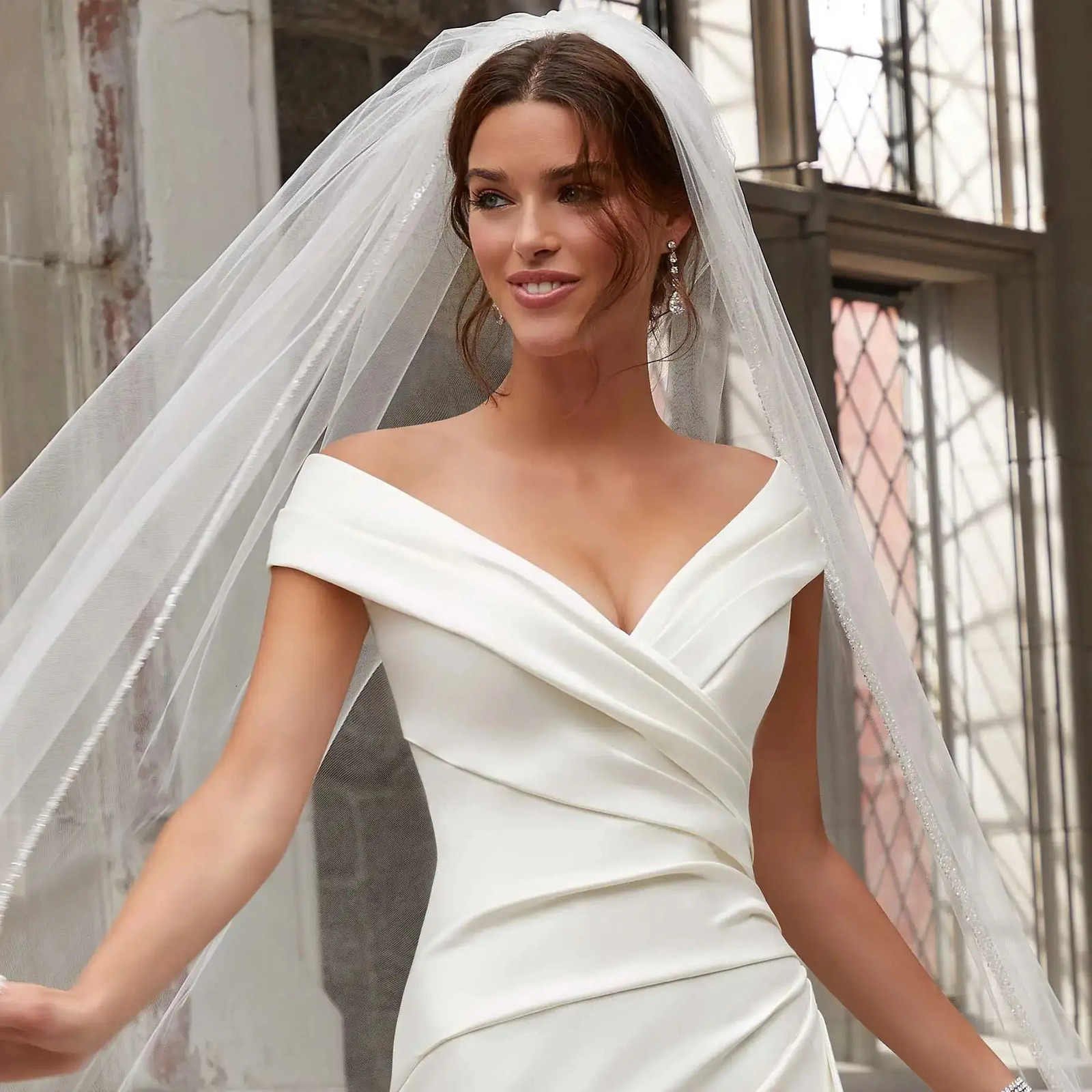 Cathedral Long Wedding Veil Crystal Organza Beaded Bridal Veil with Rhinestone Edge 1 Tier Soft Wedding Accessories G134 250603