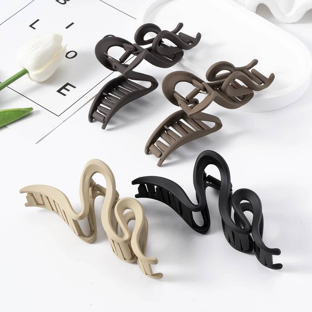 13cm Acrylic Clips For Women Hairpin Matte Wave Claw Clip Ponytail Hair Accessories Girls Headwear Barrettes 4 Colors