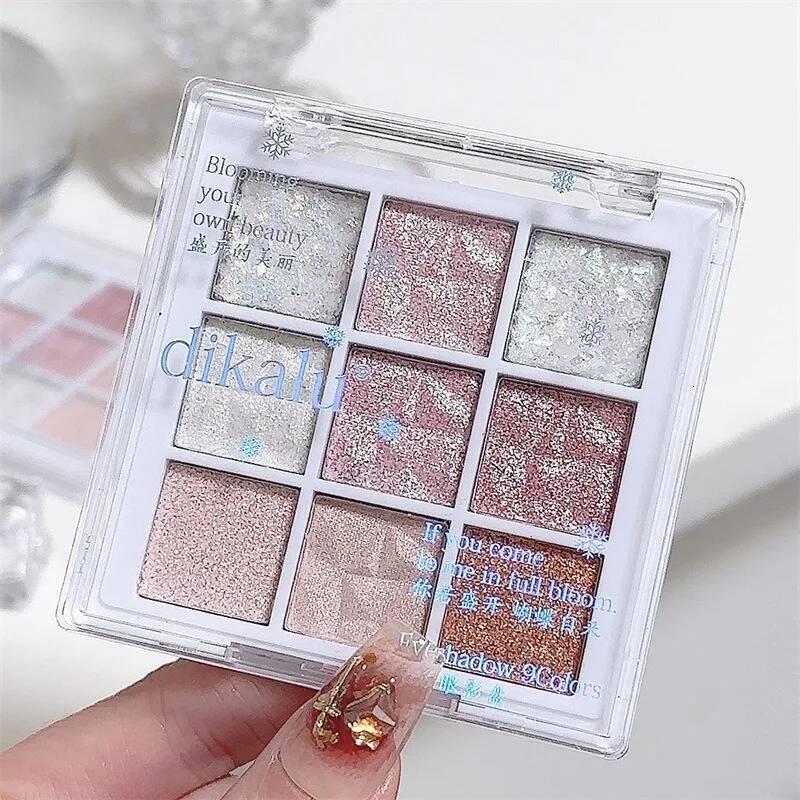 Snow Sequin 9-Colors Glitter Snowflake Dia White Eye Shadow Pearly Charming Contour Eyes Make Up Palette