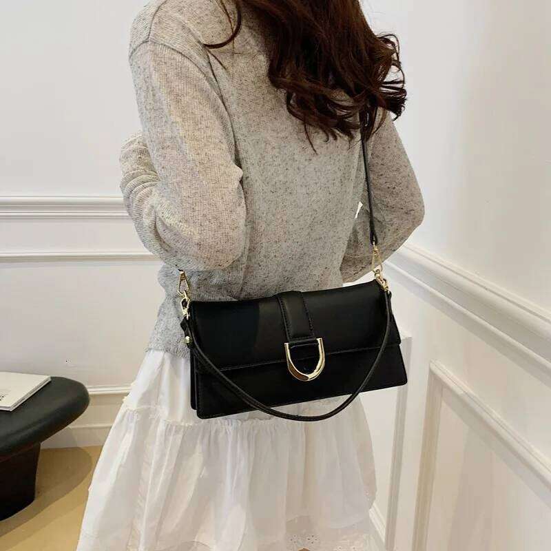 New Trendy Textured Female Korean Version Fashionable Foreign Style Wide Strap Shoulder Bag