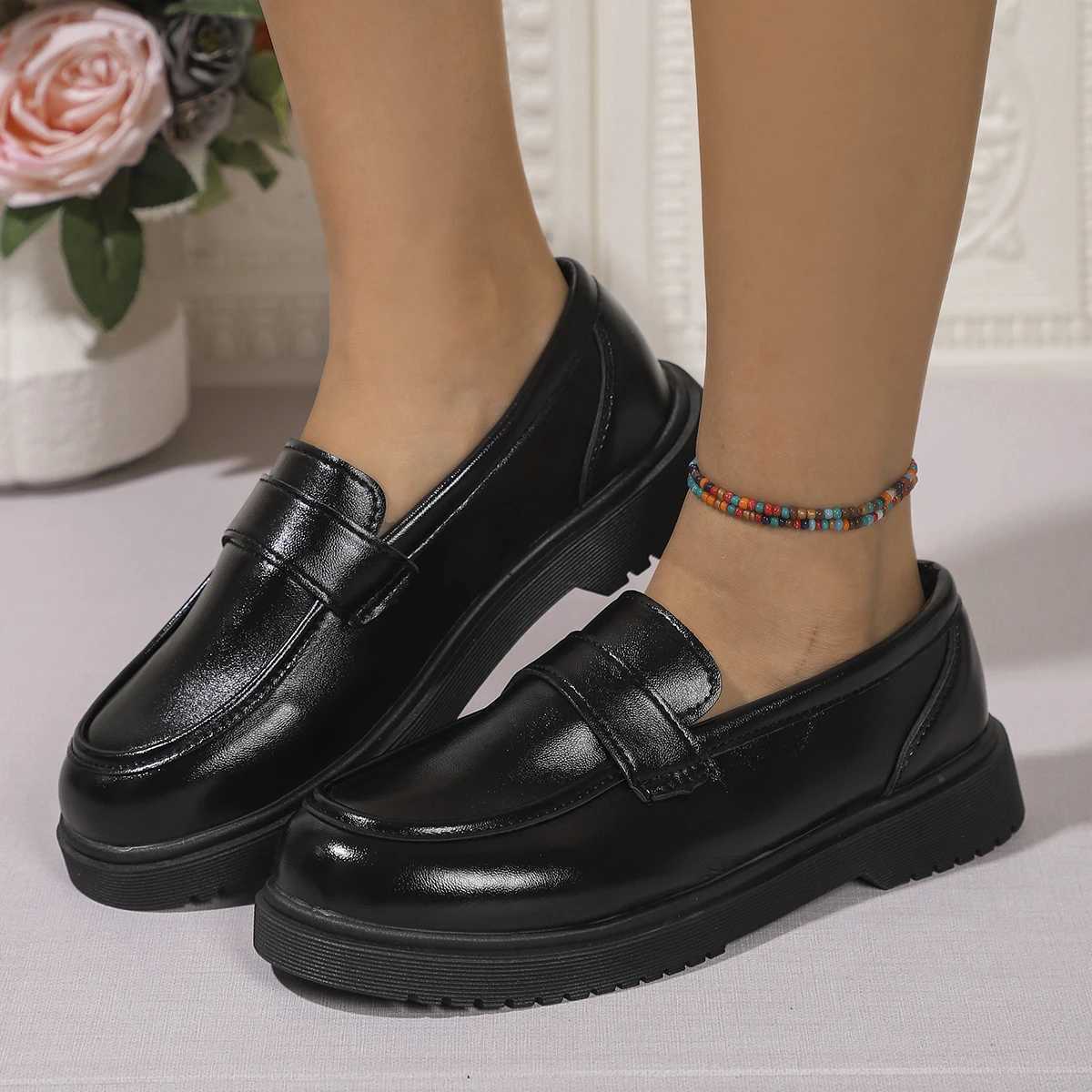 Solid Color PU Leather Flat Loafers Women Comfortable Soft Sole Slip Shoes Woman Lightweight Casual Shallow Mouth Black Flats XJ250614