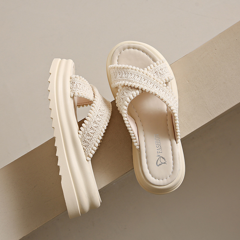 Ddmyoutdoor Thick Soled Height Increasing Outdoor Slip On For Women Summer New Non Breathable Cross Fashion Beach Sandals Outdoor Shoes