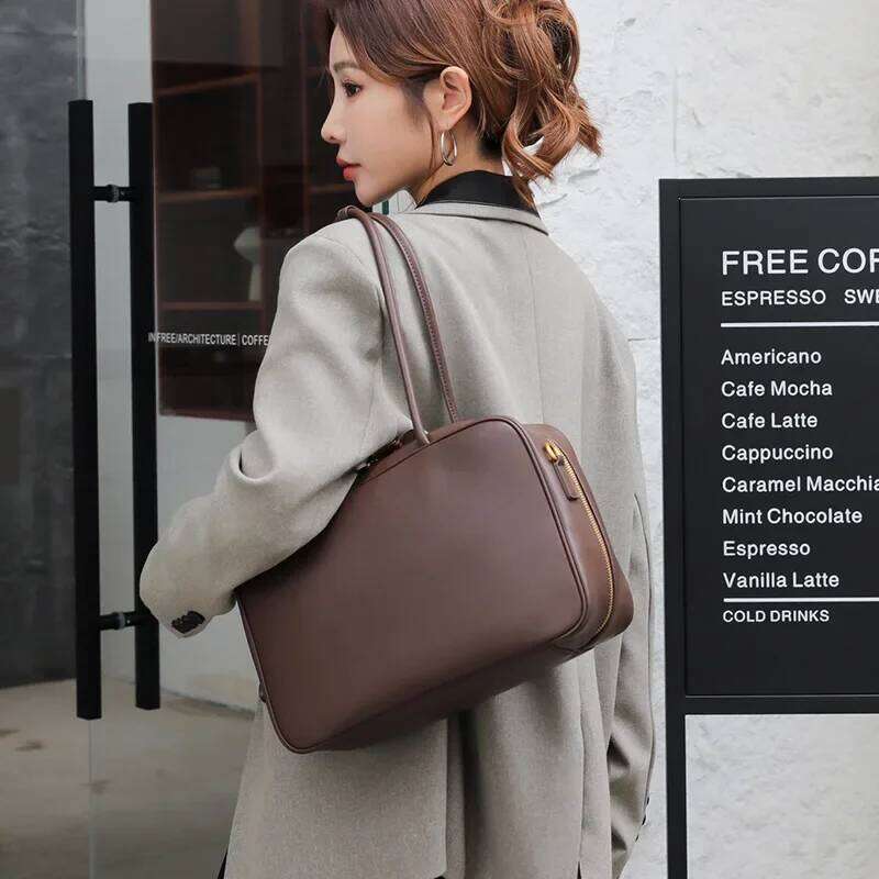 2024 New Women's Autumn/Winter Crossbody Niche Genuine Leather Shoulder Small Square Bag Polyester Lining Vintage Style
