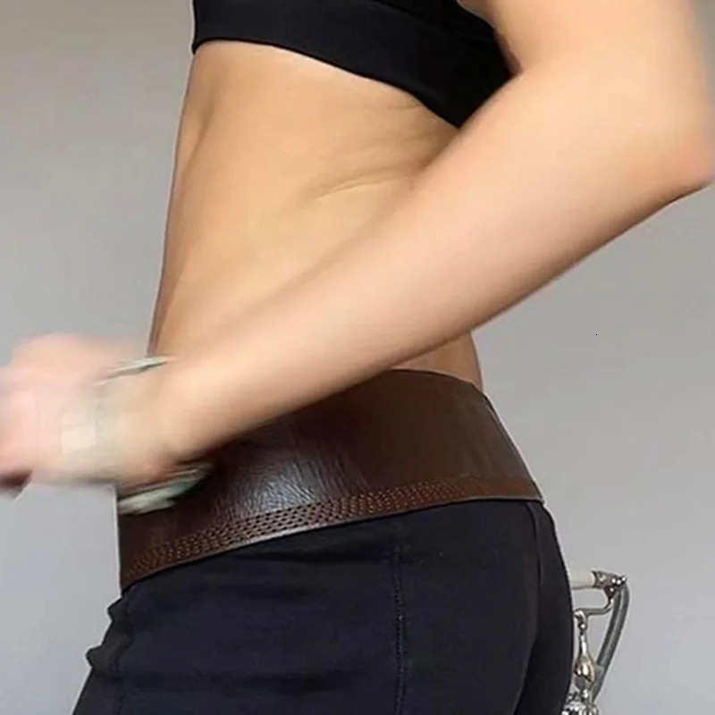 Darlingaga Vintage Fashion Brown Metal Buckle Women Belts Y2K Accessories Waistband Grunge Wide Belt Sashes Leather Outwear Chic 250610