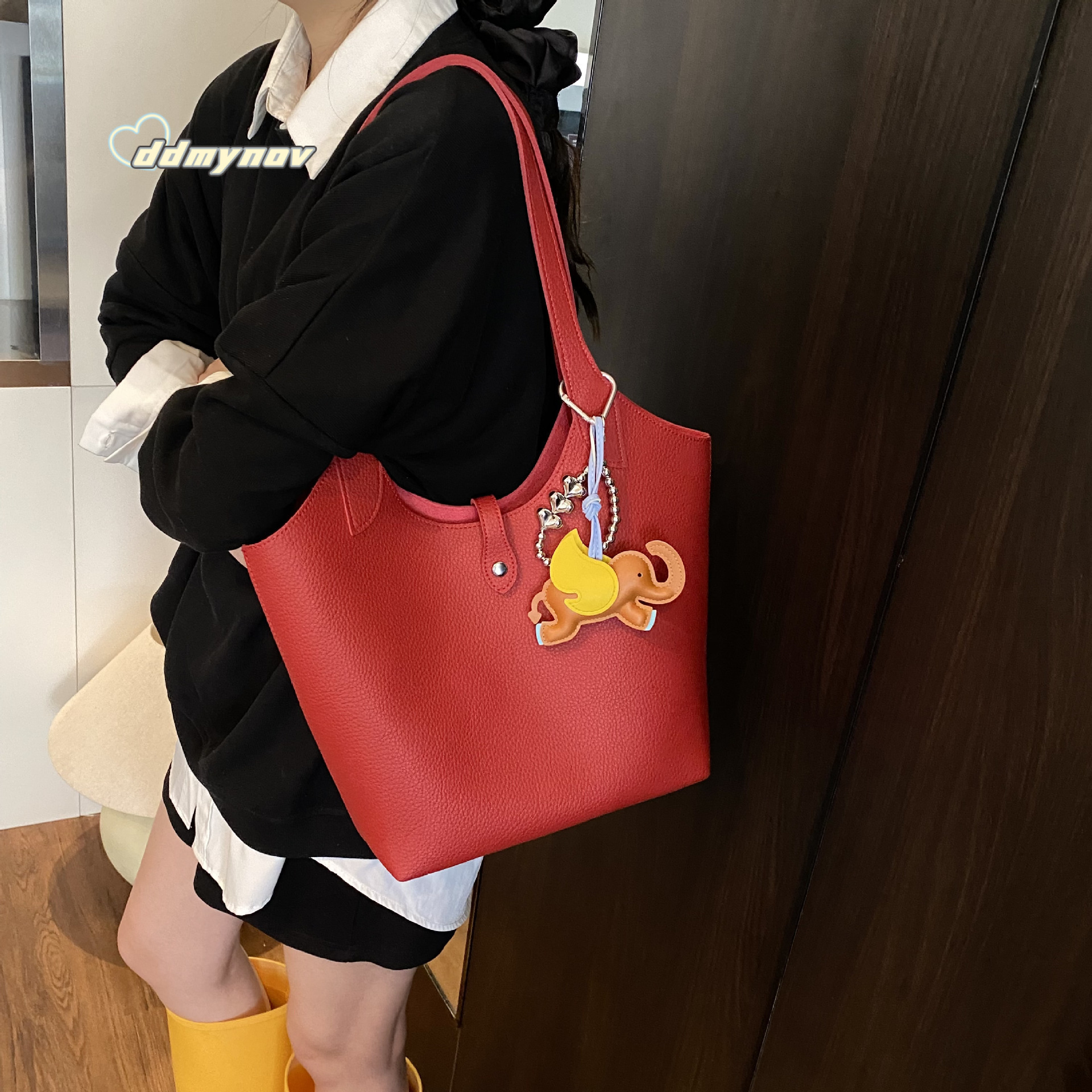 Large Capacity for Women 2025 Summer New Handheld Tote High-end Simple Versatile Commuter Shoulder Bag ddmynov