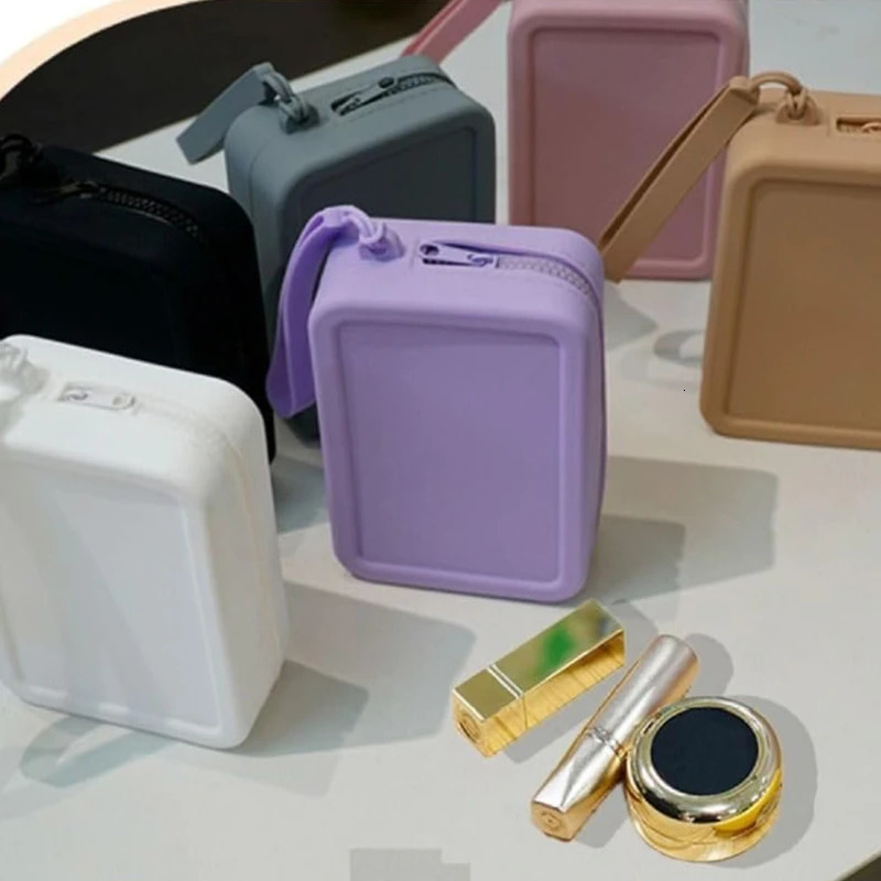 Silicone Organizer Wallet Coin Purse Simple Waterproof Zipper Cosmetic Bag Earphone Students Small Square Bag 250614