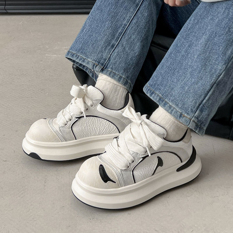 Graffiti Niche Design Sneakers for Women, White Shoes, 2025 Spring/Summer New Color-Block National Trend Casual Designer casual shoes Sports Shoes