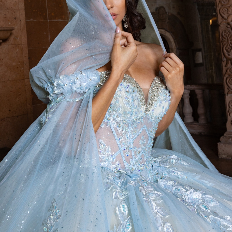 Sky Blue Shiny Quinceanera Dresses Ball Gown Off The Shoulder Applique Lace Beads Bow Tull With Cape Sweet 16 Dress Vestidos 15 De Anos