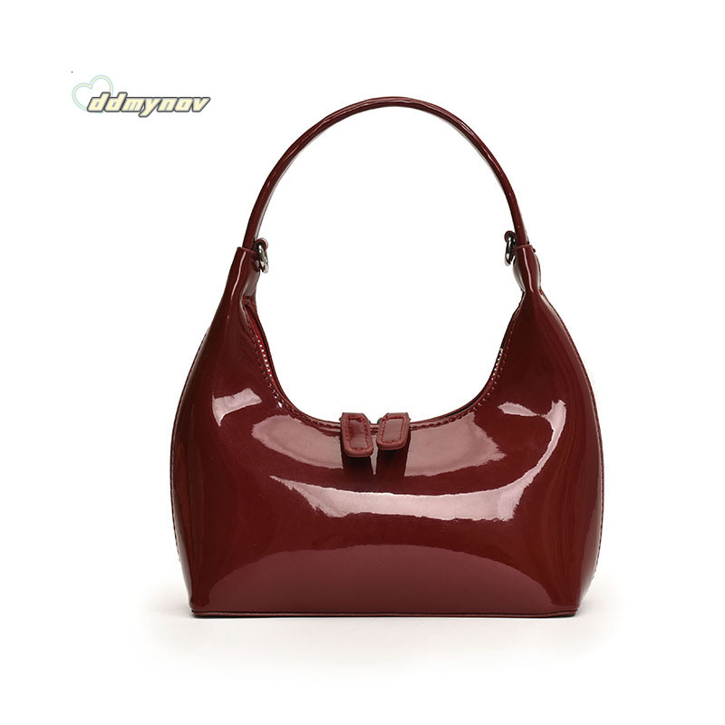 2024 New French Style Handbag Upgraded Niche Crescent Underarm Patent Leather Shiny Fashion Versatile Single Item Saddle Bag ddmynov
