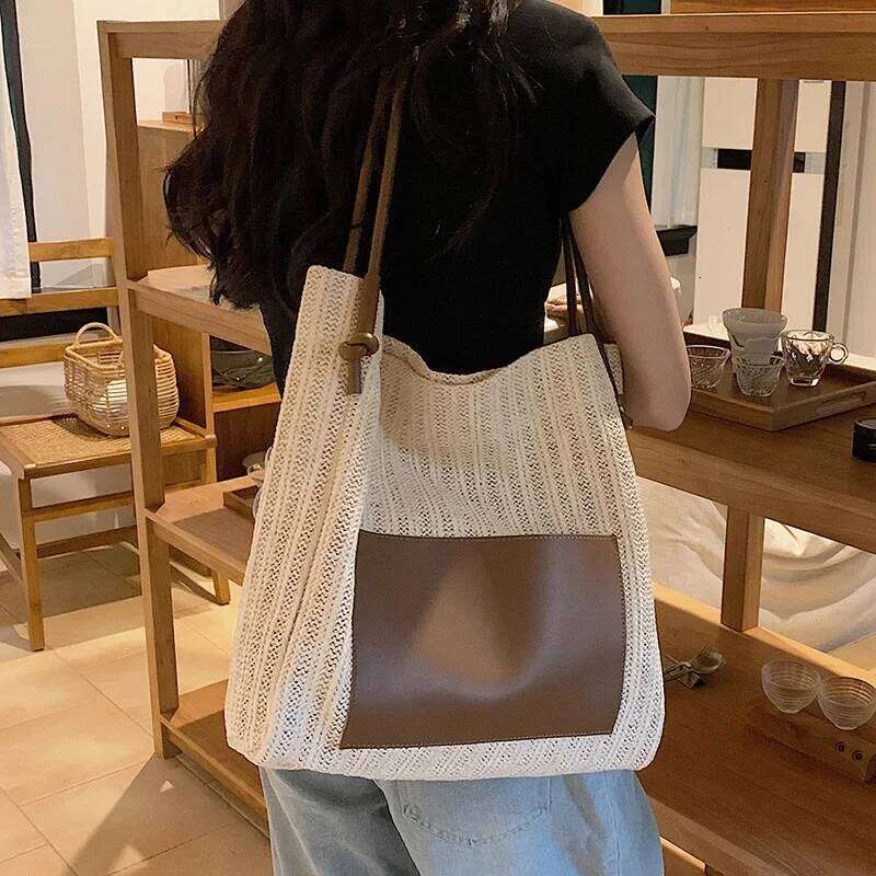 2023 Summer Grass Woven New Shopping Bag Large Capacity Handbag Versatile And Niche Design Women's One Shoulder Fashion