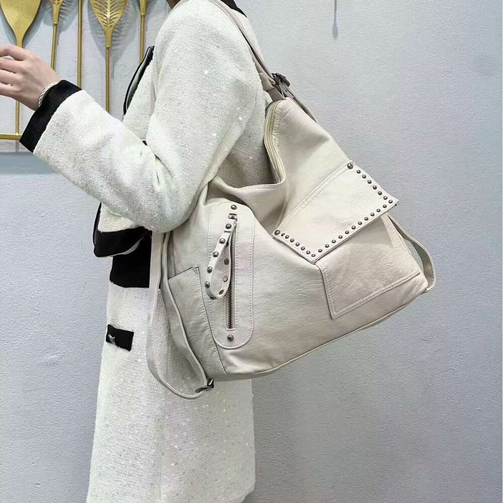 New Large Capacity Women's Trendy Fashionable Shoulder Versatile Backpack Soft Leather Crossbody Bag
