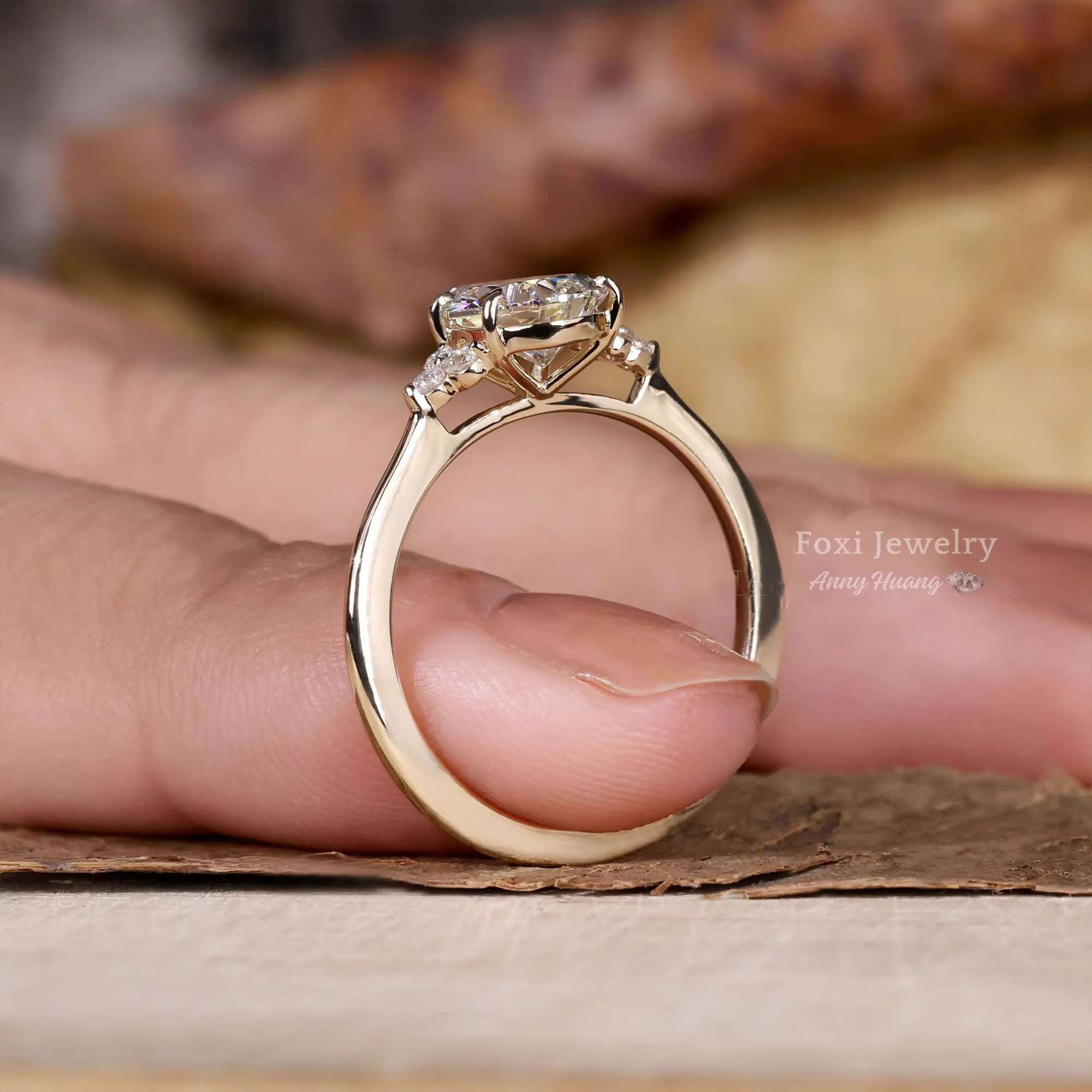 Solid 14K Yellow Gold 5 Prongs Setting VVS Moissanite Muse Engagement Ring Fine Jewelry 1.10 CT Pear Lab Grown Diamond Ring