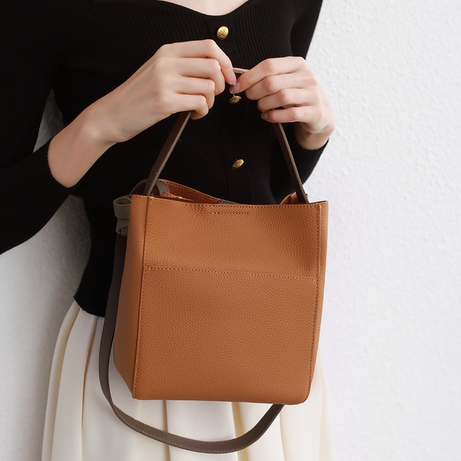 Free Shipping Designer Bags High-end Crossbody Bag Large Capacity Shoulder Bag New Commuter Women's Handbag Tote Bucket Luxury Bag Genuine Leathe