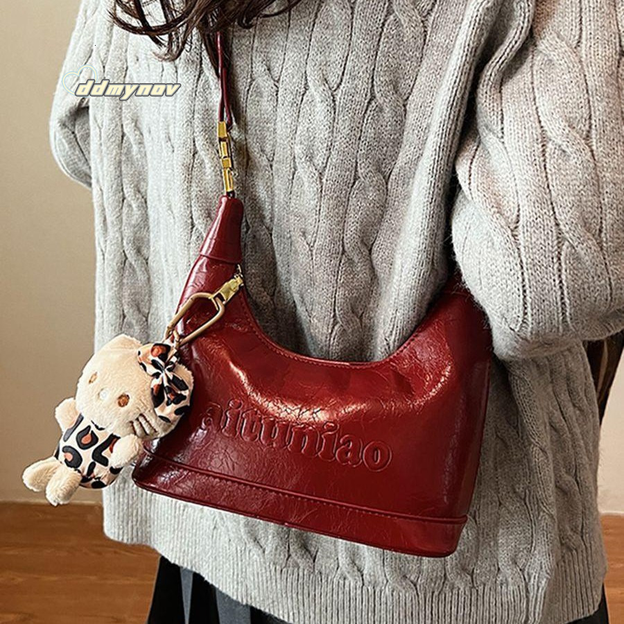 Red Small for Women 2025 New Fashion Trend Versatile Crossbody Super Popular Handheld Dumpling Bag ddmynov
