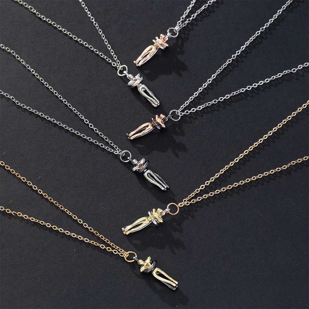 Chic Black Hug Pendant Necklace for Couples - Elegant SymbolPerfect for Party Daily Wear Z250614