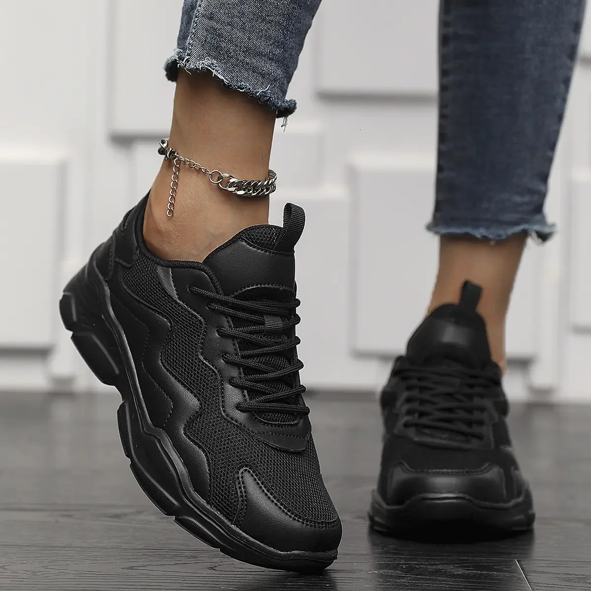 Sneakers Women Shoes Women lightweight mesh breathable versatile casual shoes black sneakers for men and women 250610