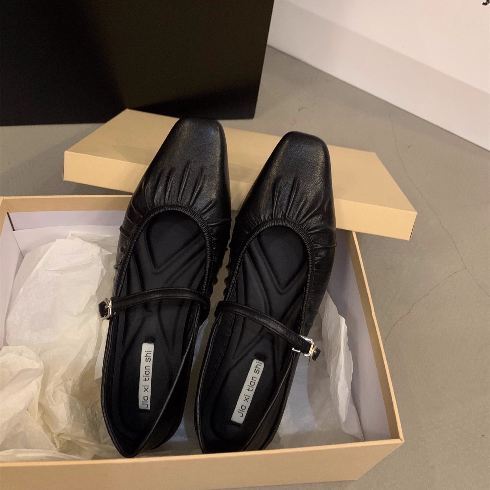 Ddmyoutdoor French Style Flat Silver Mary Jane For Women Autumn New Spring Dress Gentle Evening Shoes Outdoor Shoes