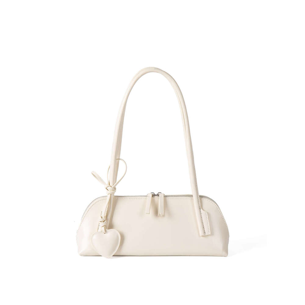 2025 New Heart Pendant Baguette Korean Style Niche Design Shoulder Bag Women Fashion Versatile Handbag Trend