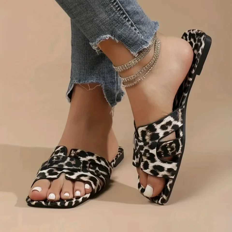 Pink womens leather slippers comfortable open heel flat shoes casual couple beach sandals Z250614