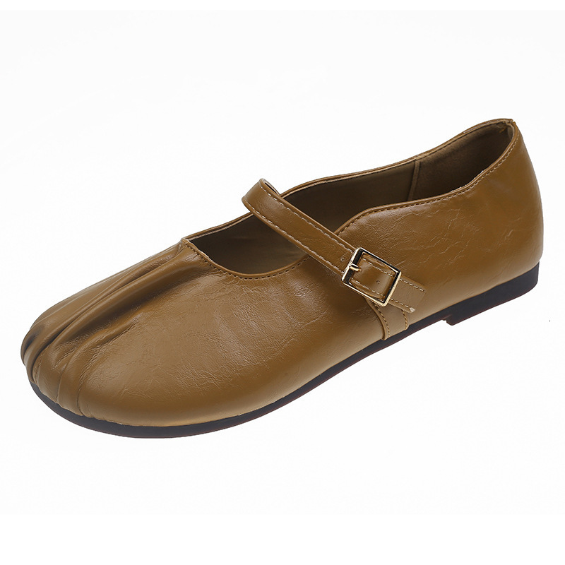 Ddmyoutdoor Women S New Soft Sole Comfortable Grandma Flat Mary Jane Leather Shoes Spring And Autumn Loafers Outdoor Shoes