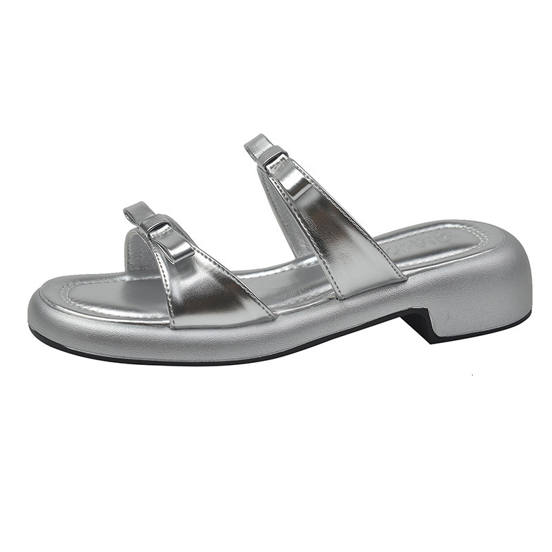 Ddmyoutdoor Silver Women S Slippers New Fashion Thick Sole Sandals High End Feel For Summer With Skirts Outdoor Shoes