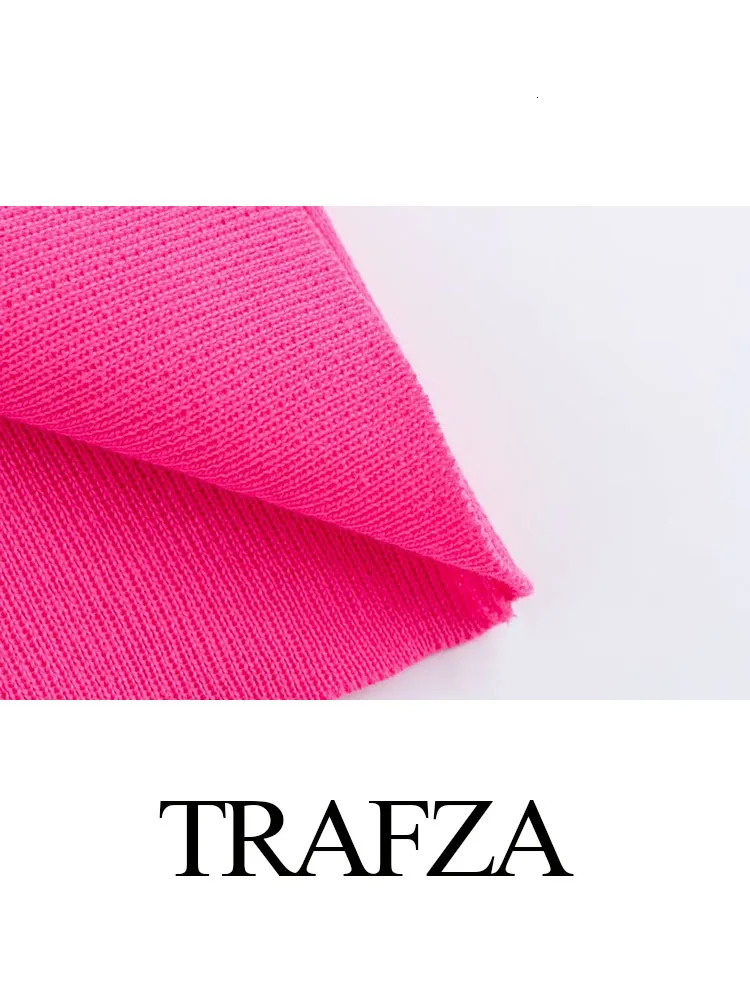 TRAFZA Female T Shirt Solid White Short Sleeves One Button Cardigans Slim Knitted Tops Summer Cropped Casual Style 250612