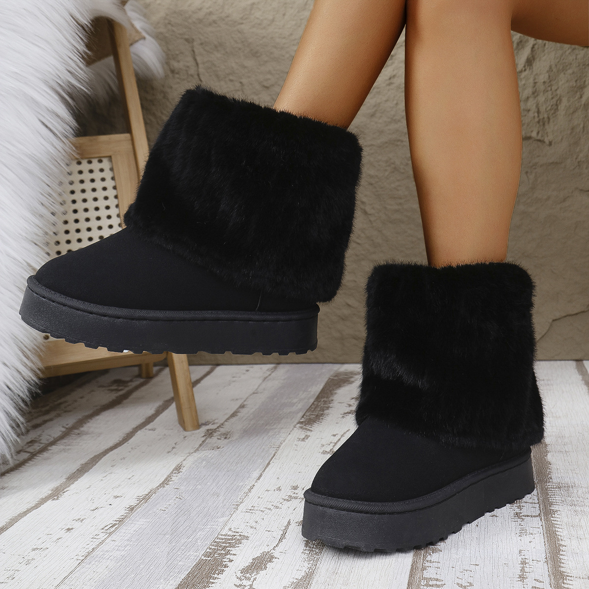 Free shipping designer Boots for woman cotton shoes winter new style thick soled and plush fashionable short black brown snow boots
