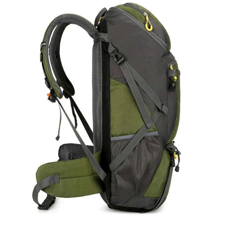 2025 New Outdoor Sports Backpack Mountaineering Large Capacity 50L Men And Women Hiking Camping Travel Shoulder Bag