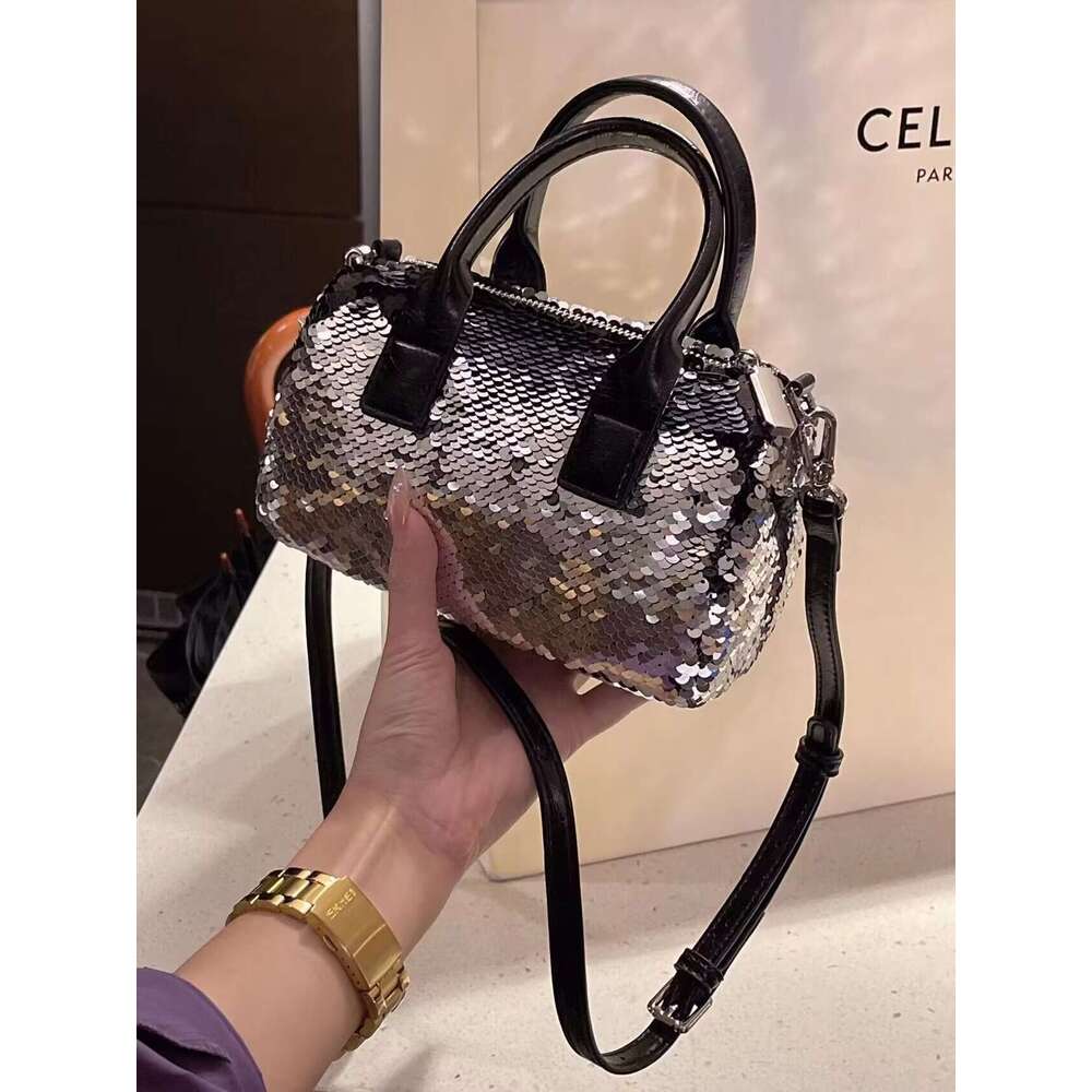 High-Quality Textured Pillow Bag for Women 2024 New Style with Sequins Fashion Chain Shoulder Crossbody Elegant Versatile Handbag