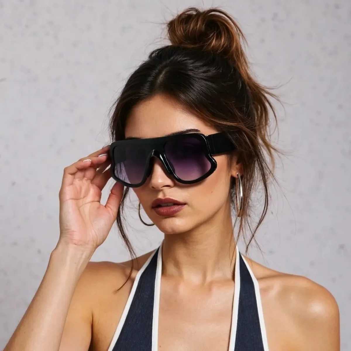 2025 New In Fashion Rectangle Sunglasses Women Brand Designer Eyewear Vintage Small Frame Sun Glasses Ladies Black Square Z250614