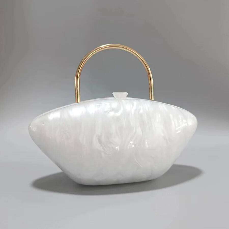 Designer Acrylic Shell Shape Clutch Pearl White Women Evening Party Cute Metal Handle Shoulder Crossbody Bag Small Purse