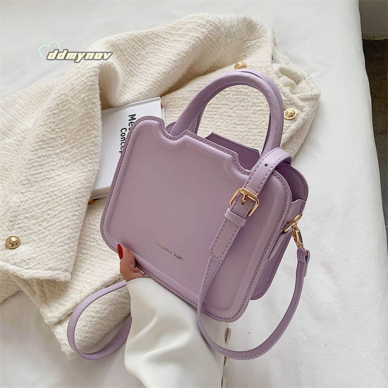 Women's 2024 Summer New Fashion Handbag Crossbody Korean Niche Design Ins Style Shoulder Bag ddmynov