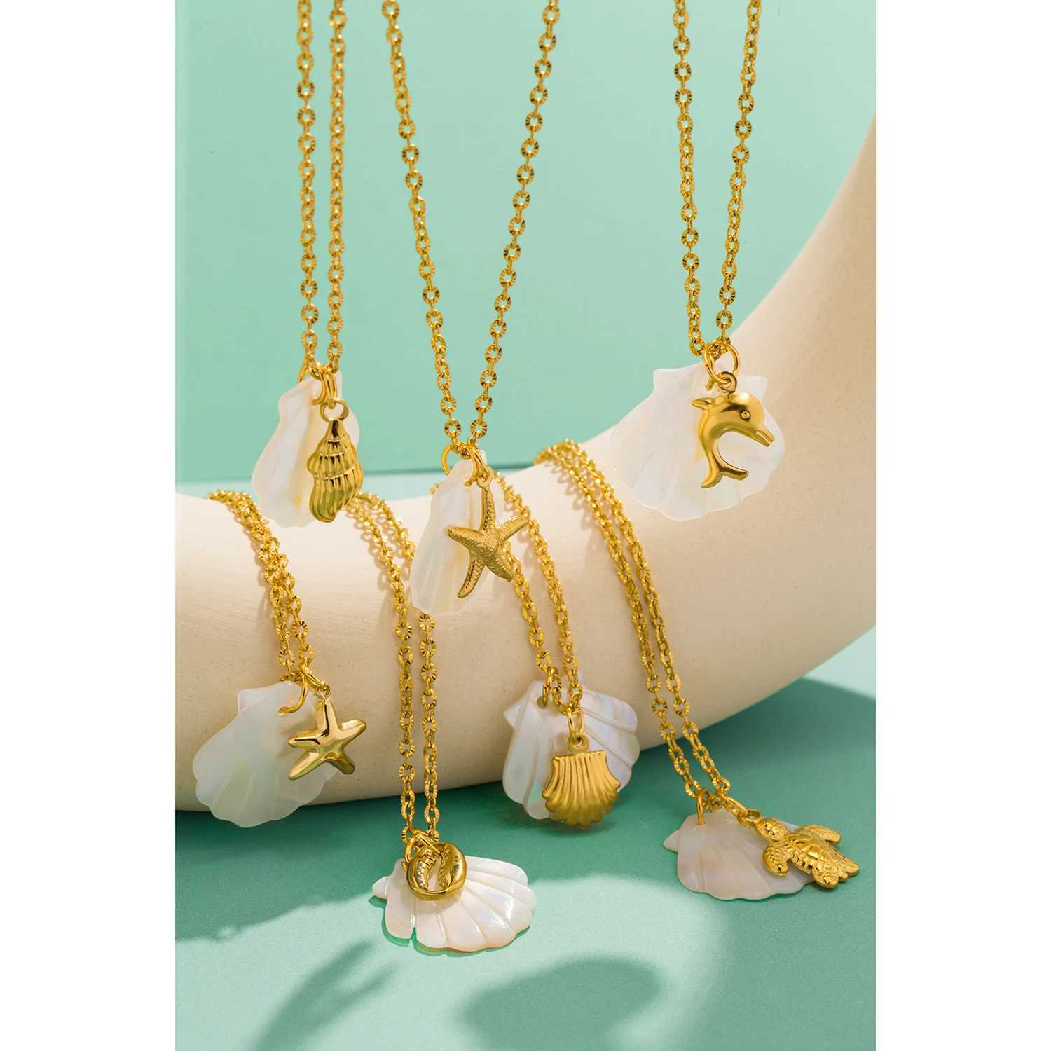 UHBINYCA Shell and Marine Life Pendant Necklace for Ladies Summer Beach Leisure Style Stainless Steel Jewelry Z250614