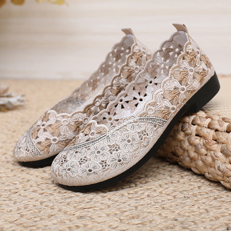 Ddmyoutdoor Summer Old Beijing Women S Cloth Hollow Breathable Mesh Middle Aged Shallow Soft Sole Comfortable Slip On Mom Shoes Outdoor Shoes