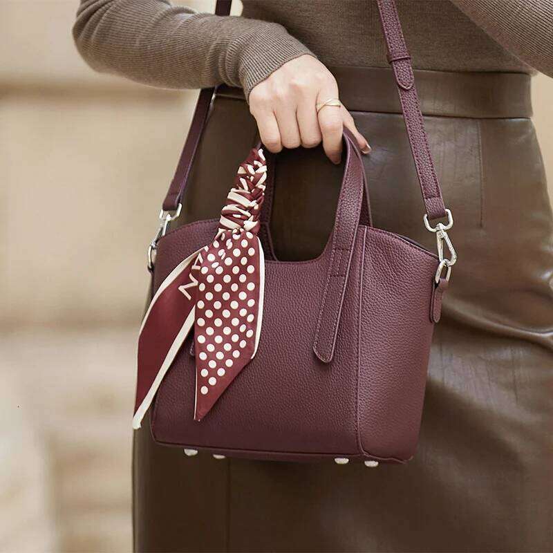 Limited Offer ZOOLER New Women Genuine Leather Shoulder Messenger Bags Purses Top Ladies Cow Skin Bag Crossbody Style #SC1750