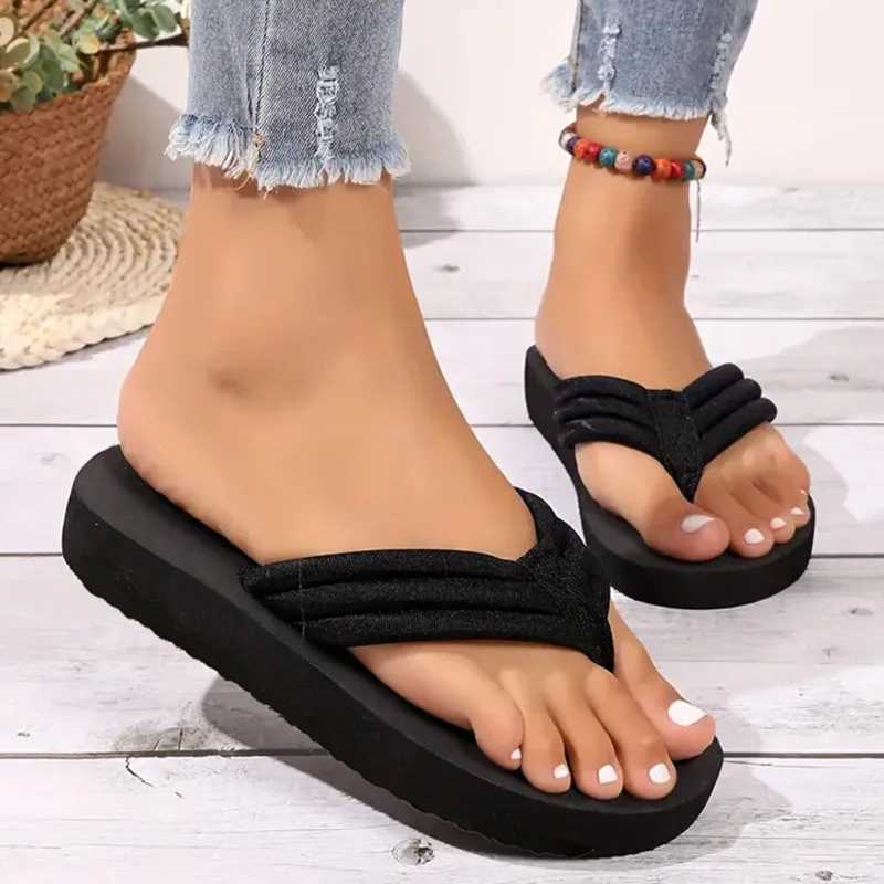 Womens FAshion Wedge Flip Flops Summer Platform Lightweight Beach Black Indoor Street Sandals Z250614