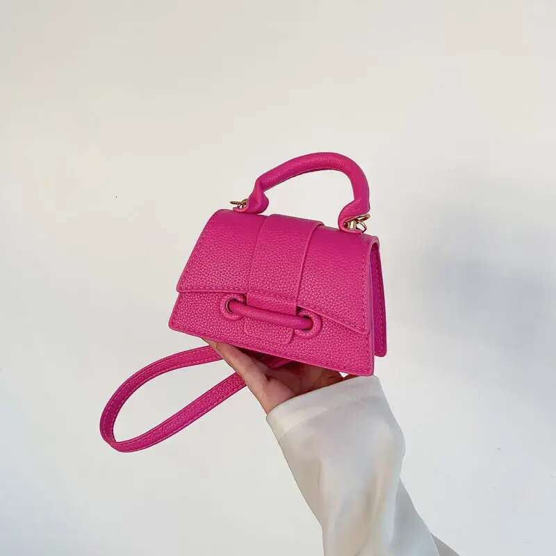 Designer Free Shipping New Solid Color Simple Bag Temperament Handbag Single Shoulder Crossbody Small Square For Women Free shipping