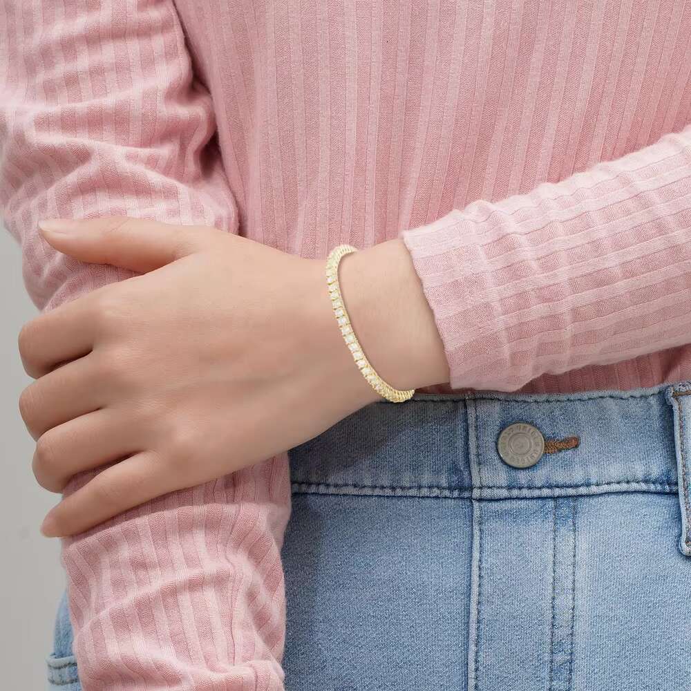 High Quality 925 Sterling Silver Inlaid Round Crystal Zircon Full Diamond Bracelet Female Classic Moissanite Tennis Bracelet