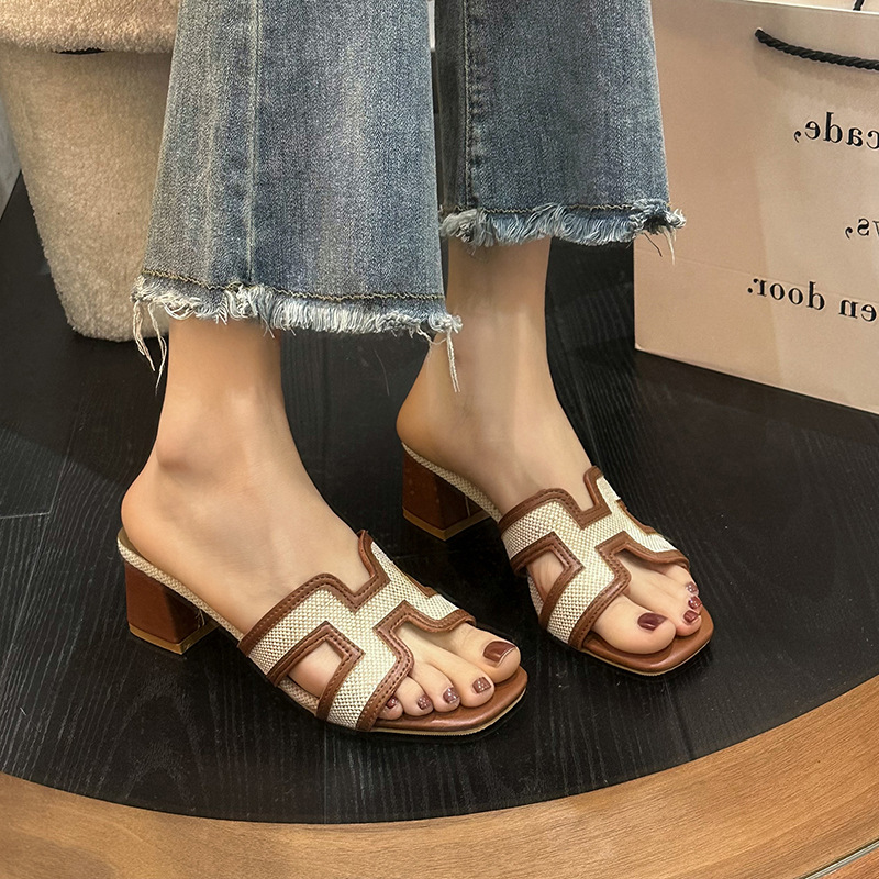 hot Free Shipping designer Slippers New high heeled slippers for women with and straight heels fashionable beach sandals thick soles