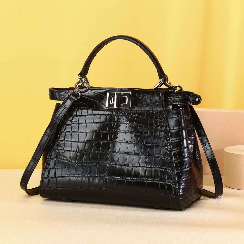 New 2024 Crocodile Pattern Simple Luxury Versatile High-end Women's Handbag Kitten Bag Live Broadcast
