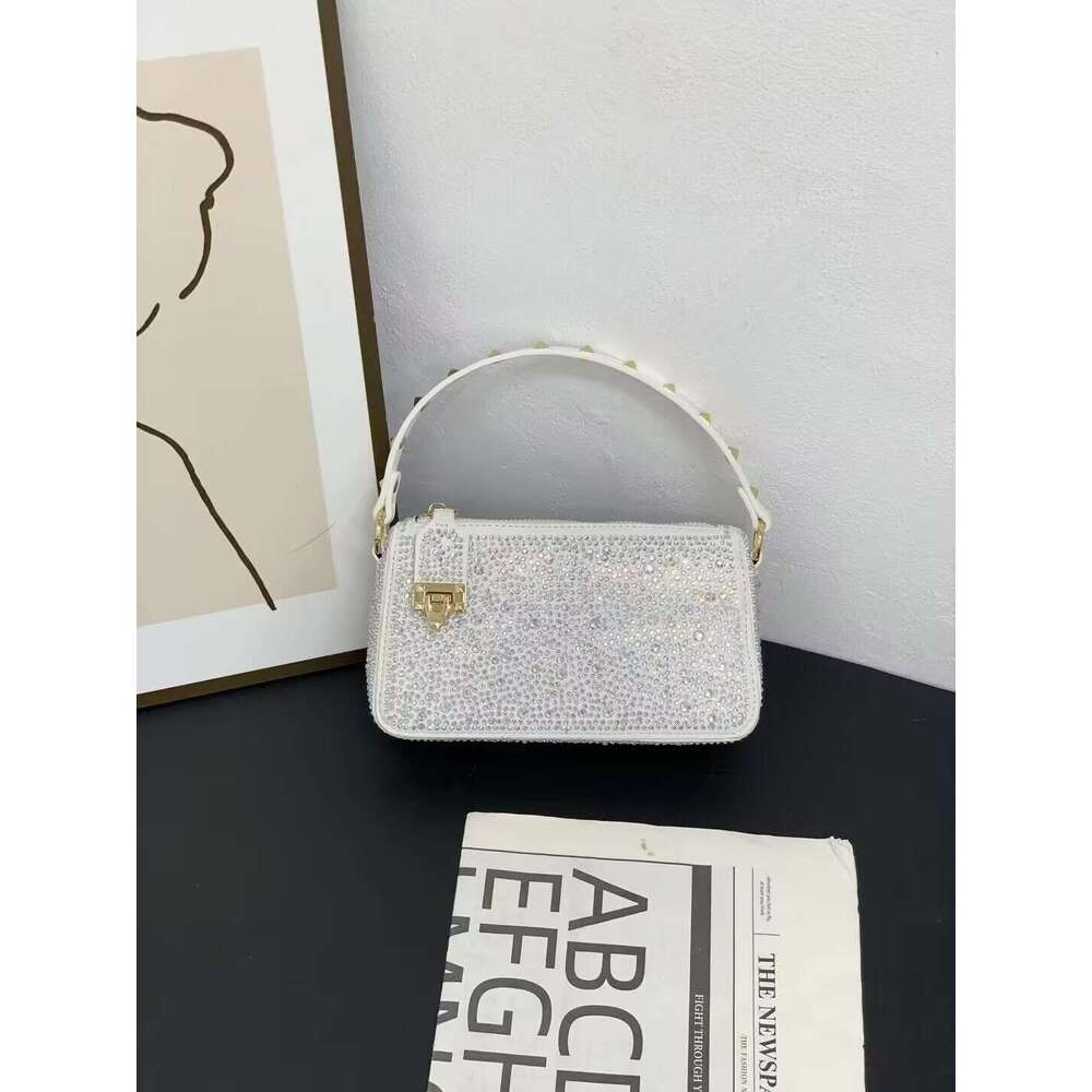 2024 New Mini Diamond-Studded Handbag Flap Shoulder Crossbody Versatile Women's Small Square Bag